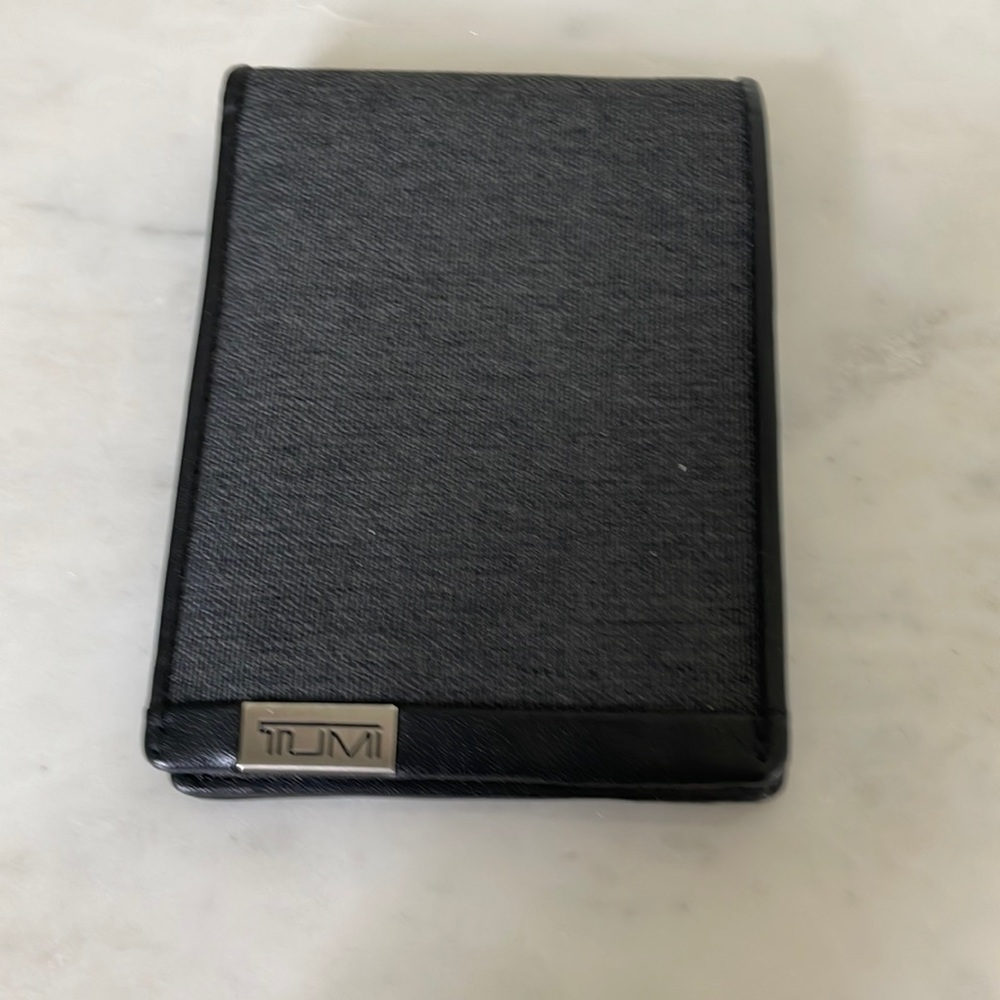 Tumi Wallet